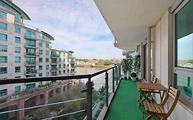 Stunning 2 Bed Thames River View - Central London