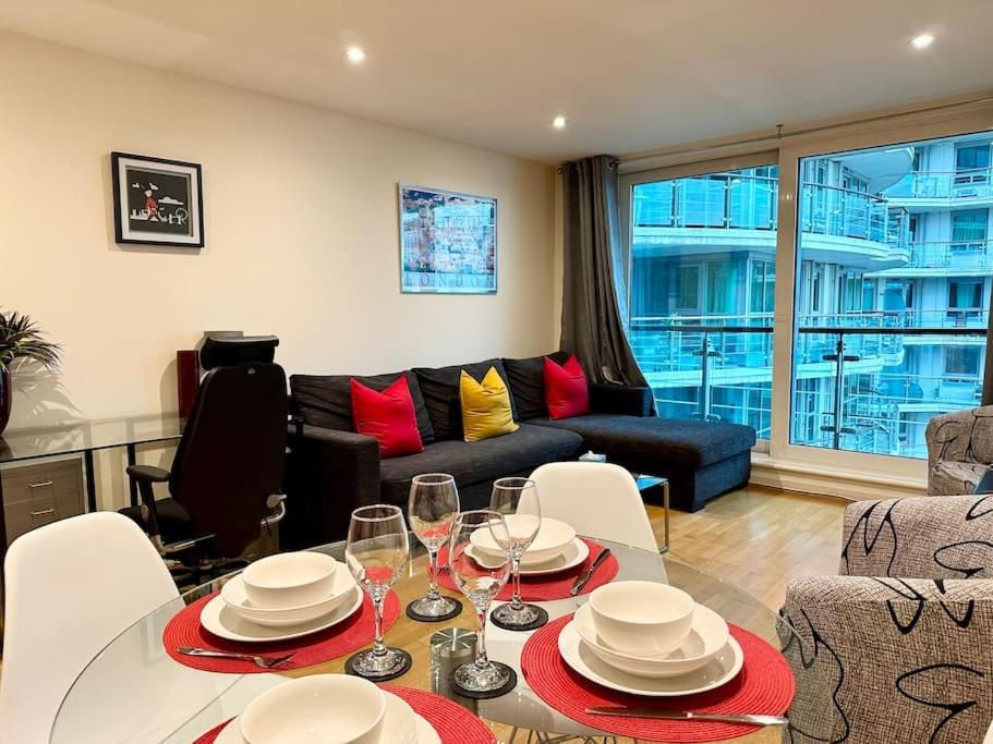 Stunning 2 Bed Thames River View - Central London Exterior photo